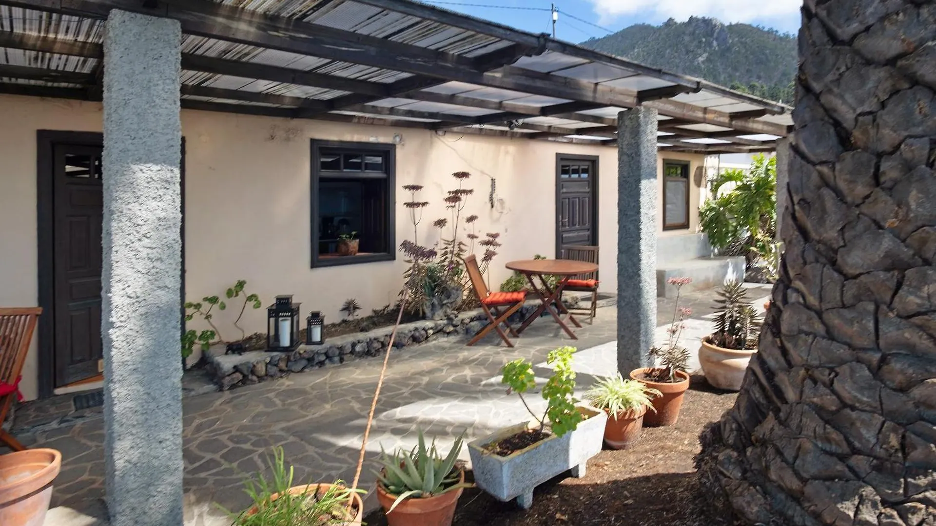 Villa Casa La Podona- A Jedey España